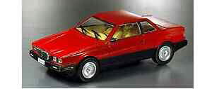 �y���������z�z�r�[ �͌^�� ���f���J�[ �}�Z���e�B���f���J�[maserati karif 1988 143 model car ref36a