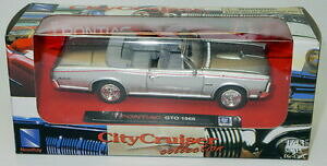 yzzr[ ͌^ fJ[ |eBAbNVo[fJ[pontiac gto 1966 silver 143 model car refbox xy19
