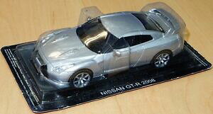 yzzr[ ͌^ fJ[ fJ[nissan gtr met silver 143 model car ref64 xmag