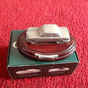 yzzr[ ͌^ fJ[ fNVbNJ[RNVs[^[fmarque model the classic car collection bmw 2002 pewter model