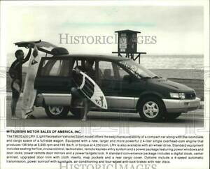 yzzr[ ͌^ fJ[ GLX|X|[cfJ[1993 press photo mitsubishi expo lrv sport model car mjb53226
