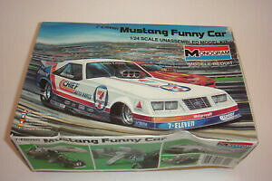 yzzr[ ͌^ fJ[ mOX^OJ[ffLbgvtg 1985 monogram 7eleven 124 mustang funny car model 2710 model kit
