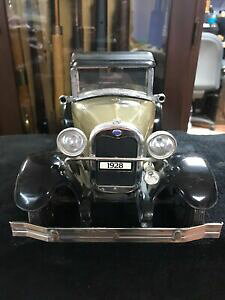 yzzr[ ͌^ fJ[ Wr[re[WftH[hECXL[jim beam vintage 1928 model a ford car 100 month old whiskey decanter