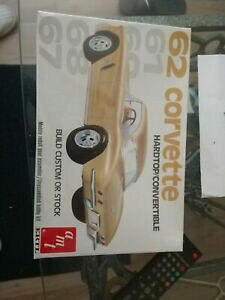 yzzr[ ͌^ fJ[ RxbgfJ[Lbg1962 amt corvette model car kit sealed