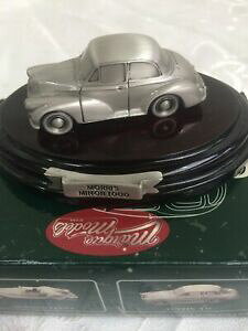 yzzr[ ͌^ fJ[ NVbNJ[RNV[X}Ci[s[^[f{bNXfmarque models the classic car collection morris minor 1000 pewter model boxed