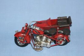 【送料無料】ホビー 模型車 モデルカー メタルアートモデルビンテージバイクサイドカーmetal art tin model vintage motorbike and side car in red