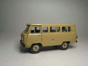 �y���������z�z�r�[ �͌^�� ���f���J�[ ���f��ussruaz 452a41 143model ussr car uaz 452 a41 143