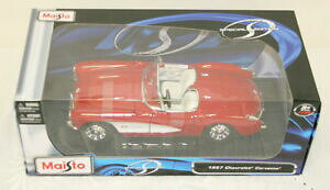 yzzr[ ͌^ fJ[ V{[RxbgfJ[XP[_C1957 chevrolet corvette die cast model car 118 scale by maisto