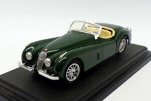 yzzr[ ͌^ fJ[ XP[fJ[WK[[hX^[burago 124 scale model car 1502 1948 jaguar xk120 roadster green