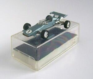 yzzr[ ͌^ fJ[ tH[~[XJ[XP[schuco modell 641 bmw formula 2 racing car, 166 scale ,1970s, vnmib