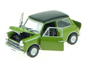 yzzr[ ͌^ fJ[ ~jN[p[Iinnocenti mini cooper mk3 1300 1972 green modelcar leo 124
