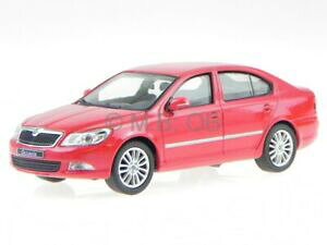 �y���������z�z�r�[ �͌^�� ���f���J�[ �V���R�_skoda octavia 2008 corrida red modelcar 143ab012e abrex 143