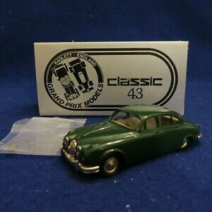 yzzr[ ͌^ fJ[ ObhOvNVbNXP[fJ[WK[Tgrad prix classic 43 143 scale model car 1000 1959 jaguar mk2 saloon green