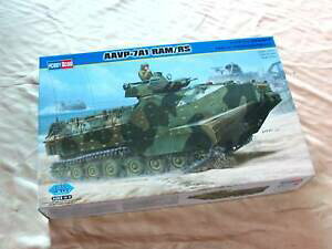 yzzr[ ͌^ fJ[ zr[{Xfhobby boss aavp7a1 ramrs armor amphibious troop crawler car 82415 135 model