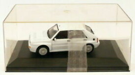 【送料無料】ホビー 模型車 モデルカー スケールモデルカーランチアデルタaltaya 143 scale model car 27318m lancia delta white