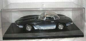 yzzr[ ͌^ fJ[ RxbgougbvXP[fJ[corvette 1961 mako shark detachable bubble top convertible scale 118 model car