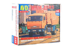 yzzr[ ͌^ fJ[ fLbgEObv\rGgVAavd 1273avd 143 model kit ural gripping mkm4503 43253 ussr russian car