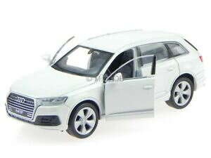yzzr[ ͌^ fJ[ AEfBzCg_CJXgaudi q7 4m 2015 white diecast modelcar 43706 welly 134