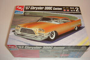 yzzr[ ͌^ fJ[ NCX[JX^fJ[Lbg{bNXI2001 ertl amt 57 chrysler 300c custom model car kit 30048 sealed box