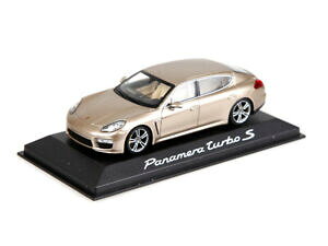 yzzr[ ͌^ fJ[ pi[^[{|VFfJ[porsche model cars of panamera turbo s 143 wap0203600e
