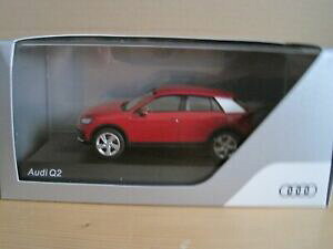 yzzr[ ͌^ fJ[ ^SAEfBAEfBRNVfJ[audi q2 in tango red 143 audi collection model car
