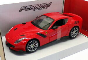 �y���������z�z�r�[ �͌^�� ���f���J�[ �X�P�[�����f���J�[�t�F���[��burago 124 scale model car 1826021 ferrari f12tdfred