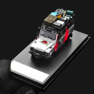 �y���������z�z�r�[ �͌^�� ���f���J�[ �}�X�^�[�X�P�[���J�[���f�������h���[�o�[�f�B�t�F���_�[�A�h�x���`���[�G�f�B�V���� master 164 scale car model land rover defender 110 suv adventure edition