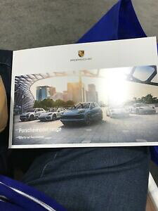 yzzr[ ͌^ fJ[ ~g|VFfptbgX|[cJ[ mint 2018 2019 porsche full model range brochure sports car fascination book