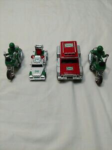 yzzr[ ͌^ fJ[ KXXe[Vfbglot of 4 hess gas station model toy cars 20052007