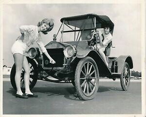 �y���������z�z�r�[ �͌^�� ���f���J�[ �`�[�Y�P�[�L�V���[���f�����b�c1964 original 8 x 10 car show press photo leggy cheesecake models with 1912 metz