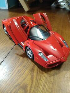 �y���������z�z�r�[ �͌^�� ���f���J�[ ���f���J�[�t�F���[���G���c�H�_�C�J�X�gmaisto 1 24 model car ferrari enzo diecast shelf decoration collectable china be