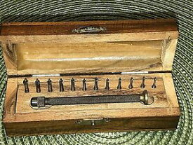 【送料無料】腕時計　ウォッチメーカーピボットドリルキットヴィンテージツールメイドインフランスエステートwatchmakers pivot drill kit ? vintage tools ? made in france estate find
