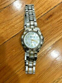 【送料無料】腕時計　リーバイスステンレスクォーツlevis stainless steel watch quartz great condition hardly worn