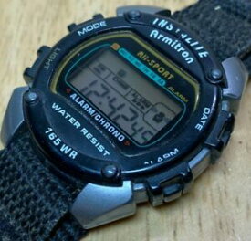 【送料無料】腕時計　ヴィンテージアーミトロンメンズシルバーブラックデジタルアラームクロノウォッチアワー