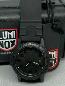 【送料無料】腕時計　ルミノックスレザーバックウミガメジャイアントブラックアウトシリーズウォッチ