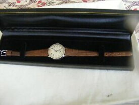 【送料無料】腕時計　レアボックスヴィンテージレディースソリッドシルバーネイトウォッチrare boxed vintage ladies solid silver ornate watch c1930s absolutely stunning