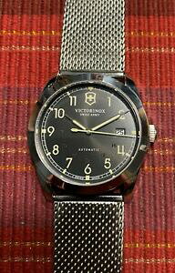 yzrv@rNgmbNXXCXvictorinox swiss army infantry automatic watch 241586