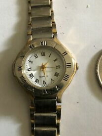 【送料無料】腕時計　ブレスレットレディースクォーツウォッチワークスバッテリーhexagon shaped bracelet ladies quartz watch works keeps time battery 7 34