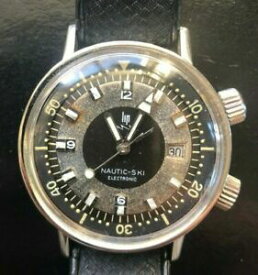【送料無料】腕時計　リップノーティックスキーダイバーズウォッチlip nautic ski electronic r184 uberarbeitete taucheruhr