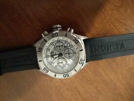 【送料無料】腕時計　インビクタシグネチャーステンレススチールシルバークロノグラフバッテリーinvicta signature ii 7376 stainless steel silver chronograph watch needs battery