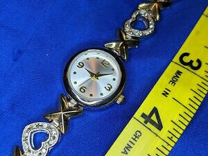 �y���������z�r���v�@�z���C�g���C���X�g�[���n�[�g�S�[���h�g�[���u���X���b�g�G�X�e�[�g�E�H�b�`fmdal 739 white rhinestone heart xs gold tone bracelet estate watch a15