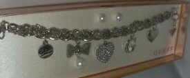 【送料無料】腕時計　イヤリングシルバークライカラーブランドブレスレットbrand guess womens bracelet with earrings silvercry color 75