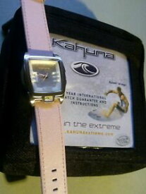 【送料無料】腕時計　カフナクォーツレディースピンクbnip ladies striking kahuna quartz watch pink leather