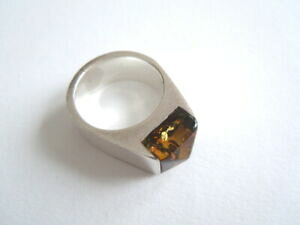 �y���������z�W���G���[�E�A�N�Z�T���[ �V���o�[�����O�O�����u���E�l���s���~�b�h���A���o�[925 bague en argent avec grunbraunem pyramidenformigen ambre 9,6 g gr 51