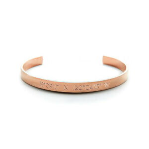 yzWG[EANZT[ p[\iCYVo[uXbgS[hbL[Ypersonnalise latitude, longitude coordonner bracelet en argent plaque or rose