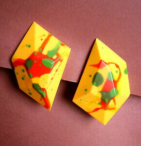 yzWG[EANZT[ CONbvWCG[1720 boucles doreille clips resine jaune