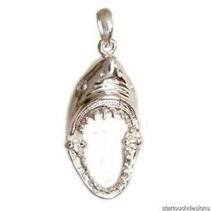 yzWG[EANZT[ X^[OVo[V[N 925 sterling silver shark pendant