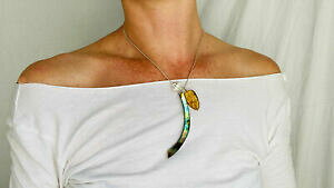 yzWG[EANZT[ Ao[pEAVo[y_gVo[X^[OXl[N`F[ambre, paua amp; argent pendentif argent sterling chaine serpent