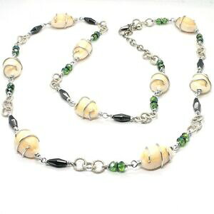 yzWG[EANZT[ w}^CgO[NX^VFA~jEJ[Z`[gcollier la aluminium longue 90 centimetres avec coquilles hematite cristaux vert