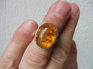 yzWG[EANZT[ OVo[Ao[belle, vieux anneau __ 800 argent __ avec ambre __